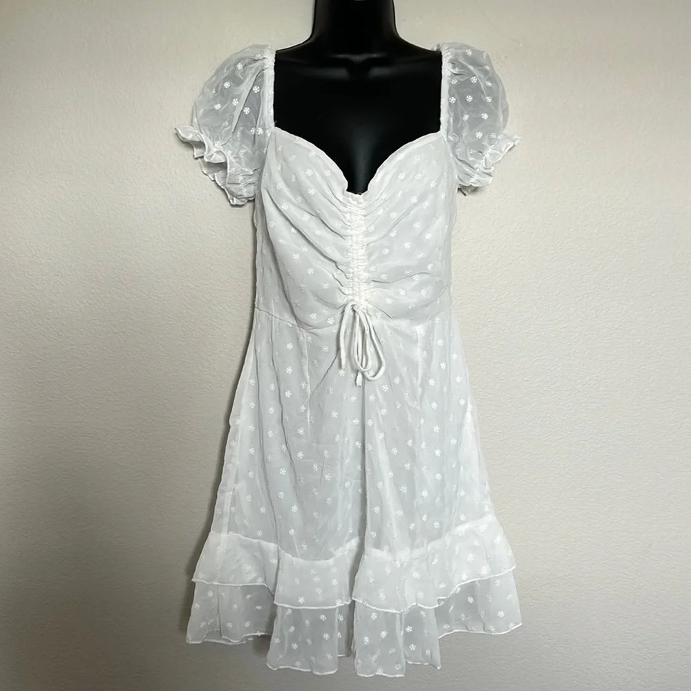 Princess Polly Mikail White Swiss Dot Puff Sleeve Sweetheart Neckline Mini Dress - Picture 4 of 12